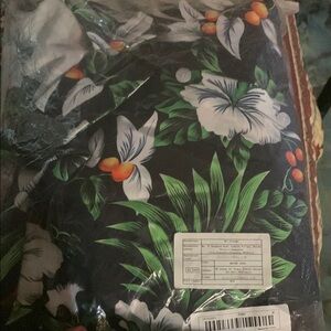 GreenTea Men's Long Sleeve Floral Shirt